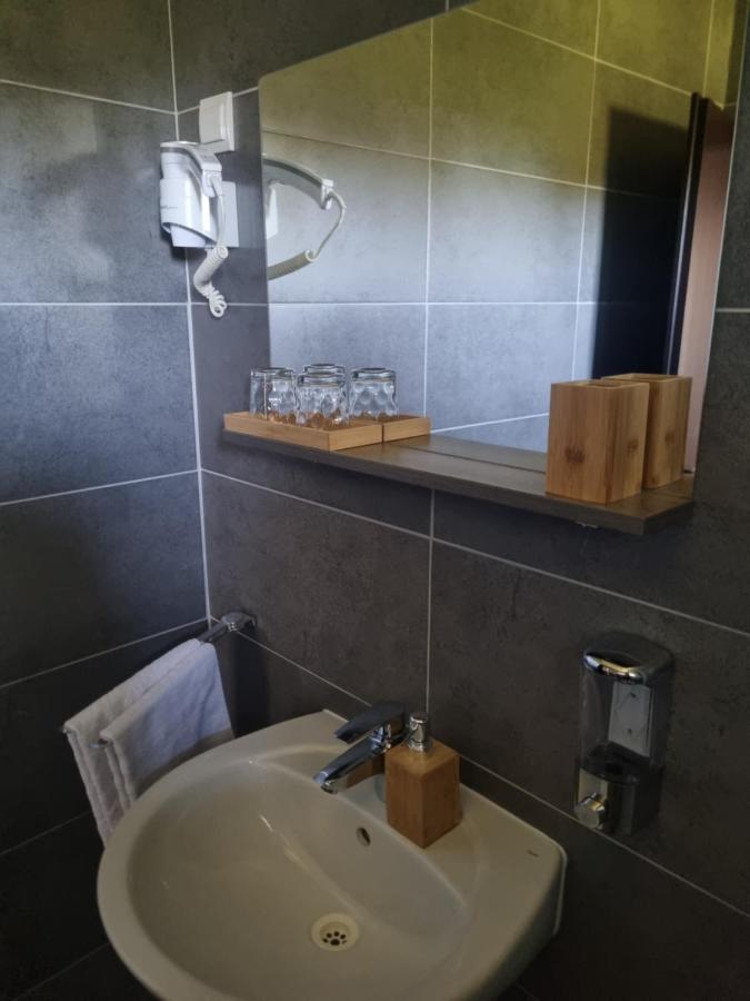 רקוביצה 4 Seasons Guest House מראה חיצוני תמונה