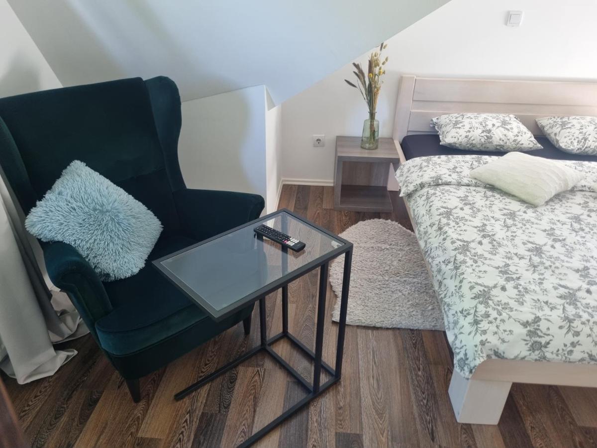 רקוביצה 4 Seasons Guest House מראה חיצוני תמונה